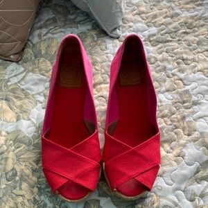 Tory Burch summer platform shoes